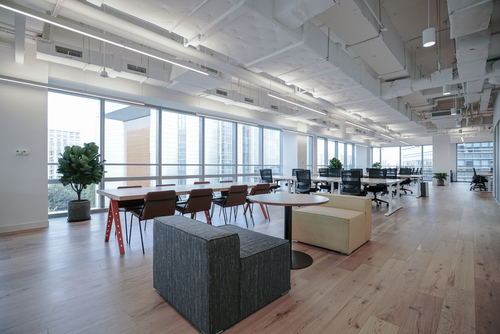 Tips for Maintaining a Sparkling Clean Office Space